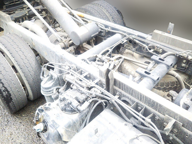 三菱ふそうキャンターダンプ小型（2t・3t）[写真15]