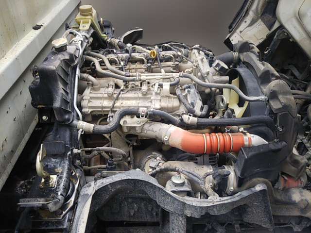 三菱ふそうキャンターダンプ小型（2t・3t）[写真18]