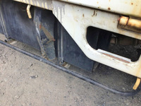 いすゞエルフ平ボディ小型（2t・3t）[写真12]