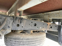 いすゞエルフ平ボディ小型（2t・3t）[写真18]