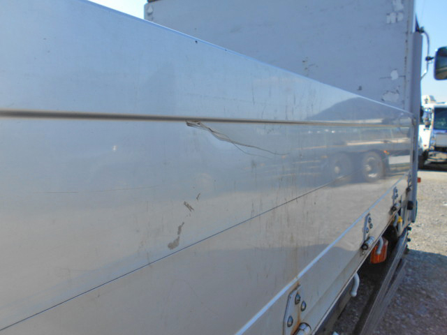 UDトラックスコンドルアルミブロック増トン（6t・8t）[写真19]