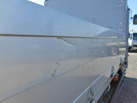 UDトラックスコンドルアルミブロック増トン（6t・8t）[写真19]