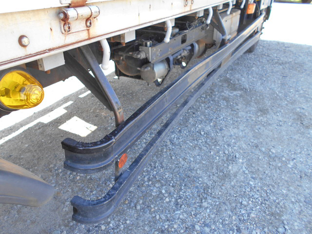 UDトラックスコンドルアルミブロック増トン（6t・8t）[写真20]