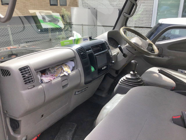 トヨタダイナアルミバン小型（2t・3t）[写真24]