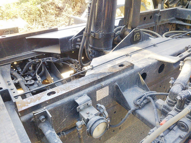 三菱ふそうファイターローダーダンプ増トン（6t・8t）[写真19]