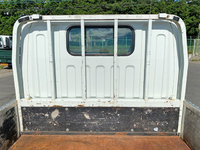 三菱ふそうキャンター平ボディ小型（2t・3t）[写真12]