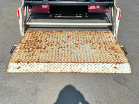 三菱ふそうキャンター平ボディ小型（2t・3t）[写真17]