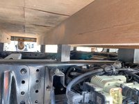 三菱ふそうキャンター平ボディ小型（2t・3t）[写真22]