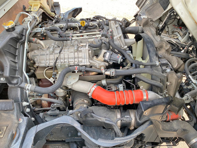 三菱ふそうキャンター平ボディ小型（2t・3t）[写真26]