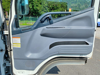 三菱ふそうキャンター平ボディ小型（2t・3t）[写真30]