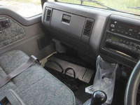 マツダタイタン幌車小型（2t・3t）[写真15]