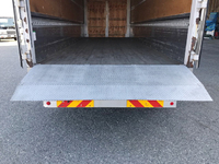 いすゞフォワードアルミウイング中型（4t）[写真11]