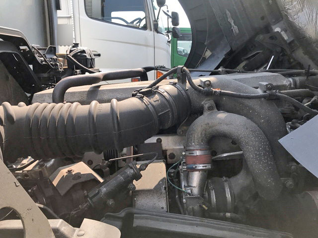 日野プロフィアアルミウイング大型（10t）[写真20]