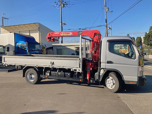 三菱ふそうキャンターユニック3段小型（2t・3t）[写真03]
