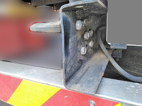 いすゞエルフクレーン4段小型（2t・3t）[写真10]