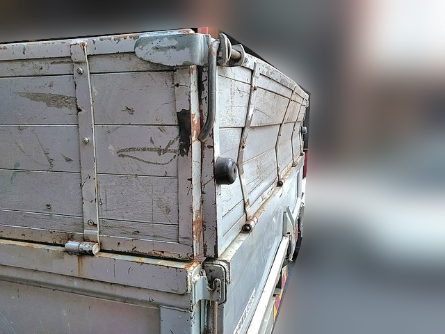 いすゞエルフクレーン4段小型（2t・3t）[写真06]