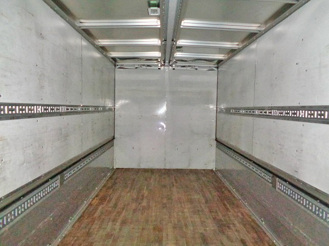 日野レンジャーアルミウイング中型（4t）[写真11]