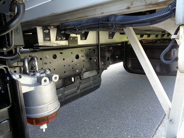 日野レンジャーアルミウイング中型（4t）[写真19]