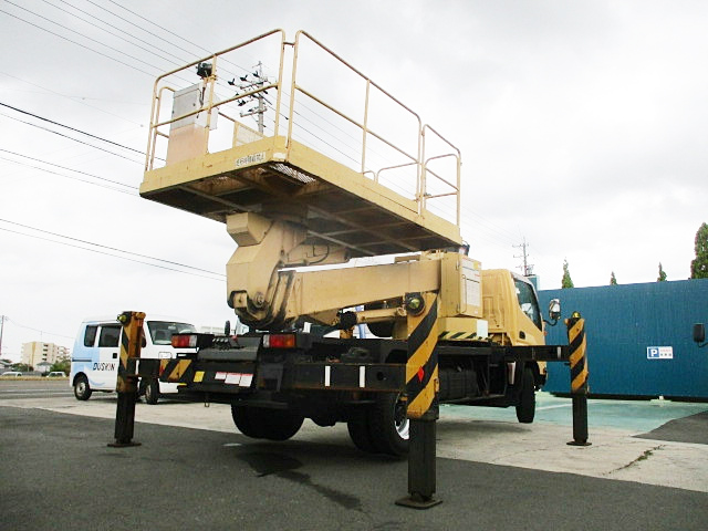 日野デュトロ高所作業車小型（2t・3t）[写真12]