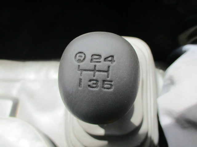 日野デュトロ高所作業車小型（2t・3t）[写真39]