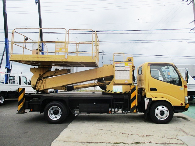 日野デュトロ高所作業車小型（2t・3t）[写真05]