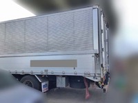 いすゞギガアルミウイング大型（10t）[写真03]