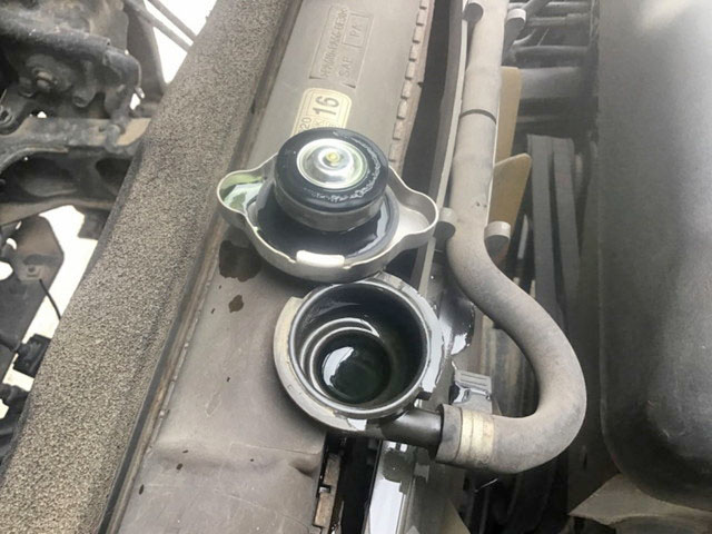 日産アトラスダンプ小型（2t・3t）[写真18]