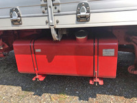 いすゞフォワードアルミウイング中型（4t）[写真20]