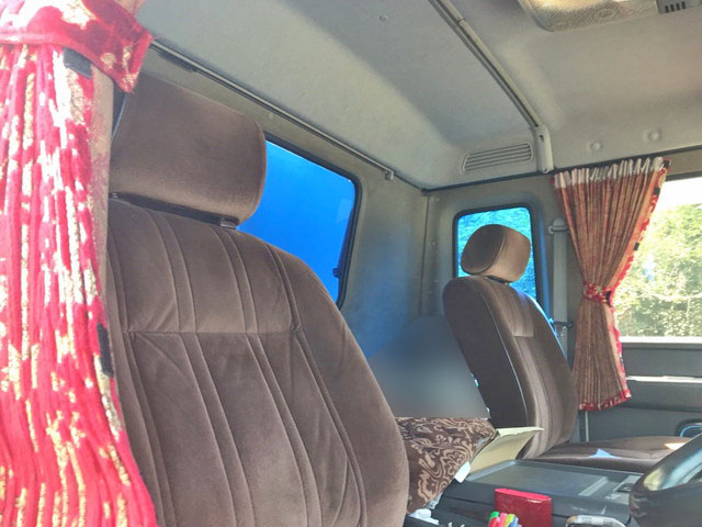 いすゞフォワードアルミウイング中型（4t）[写真22]