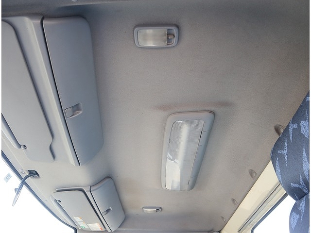 日野レンジャーパッカー車（塵芥車）中型（4t）[写真39]