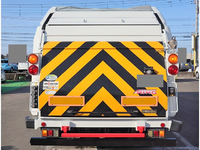 日野レンジャーパッカー車（塵芥車）中型（4t）[写真05]