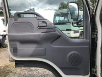 いすゞエルフ平ボディ小型（2t・3t）[写真23]