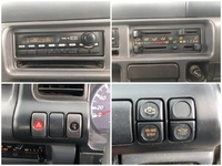 いすゞエルフ平ボディ小型（2t・3t）[写真31]