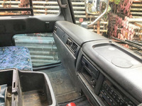 UDトラックスコンドルユニック4段増トン（6t・8t）[写真28]