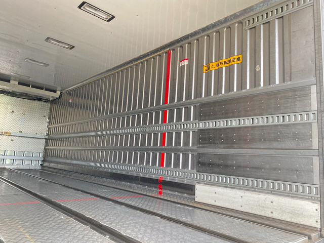 日野レンジャー冷凍車（冷蔵車）増トン（6t・8t）[写真12]