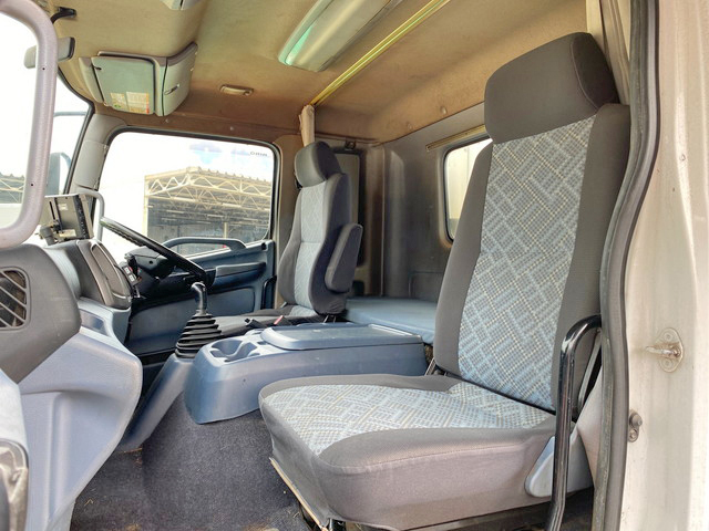 日野レンジャー冷凍車（冷蔵車）増トン（6t・8t）[写真30]