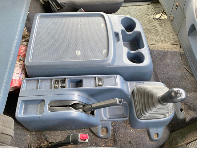 日野レンジャー冷凍車（冷蔵車）増トン（6t・8t）[写真35]