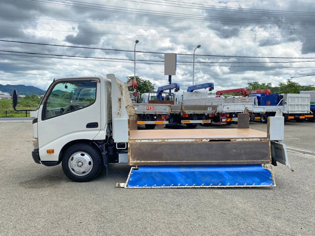 日野デュトロダンプ小型（2t・3t）[写真09]