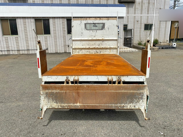 三菱ふそうキャンターダンプ小型（2t・3t）[写真13]