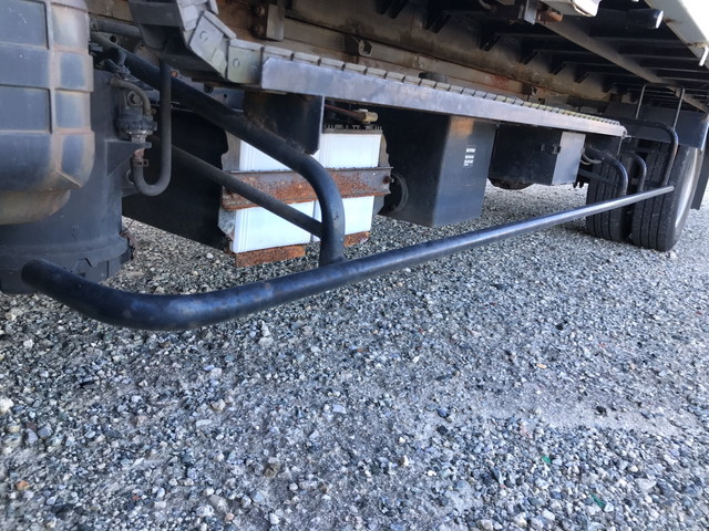 三菱ふそうキャンターセーフティローダー小型（2t・3t）[写真15]