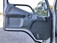 三菱ふそうキャンターセーフティローダー小型（2t・3t）[写真26]