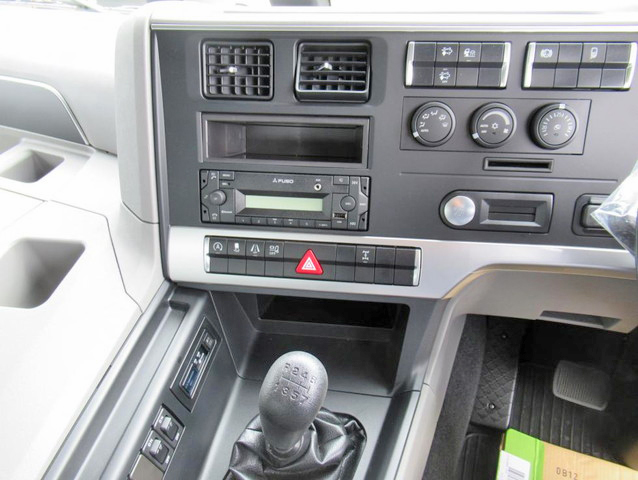 三菱ふそうスーパーグレートアルミブロック大型（10t）[写真14]