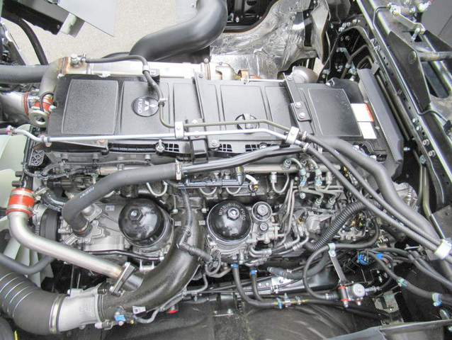 三菱ふそうスーパーグレートアルミブロック大型（10t）[写真35]