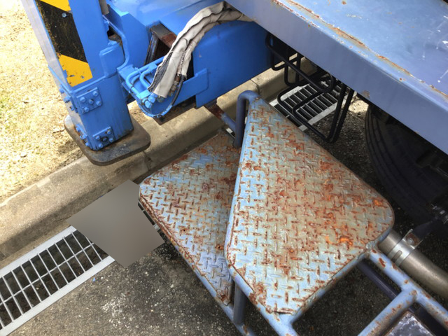 いすゞエルフ高所作業車小型（2t・3t）[写真16]