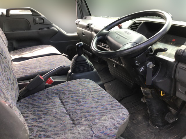 いすゞエルフ高所作業車小型（2t・3t）[写真31]