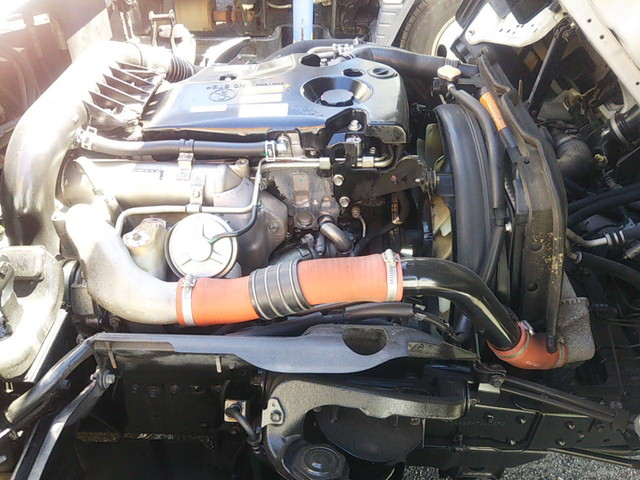 いすゞエルフ高所作業車小型（2t・3t）[写真20]