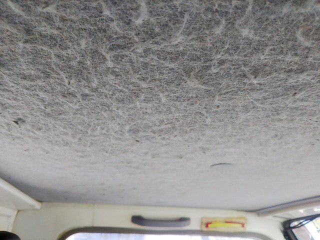 いすゞエルフ高所作業車小型（2t・3t）[写真28]