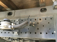 いすゞエルフ平ボディ小型（2t・3t）[写真12]