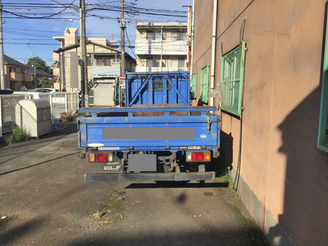 いすゞエルフ平ボディ小型（2t・3t）[写真08]