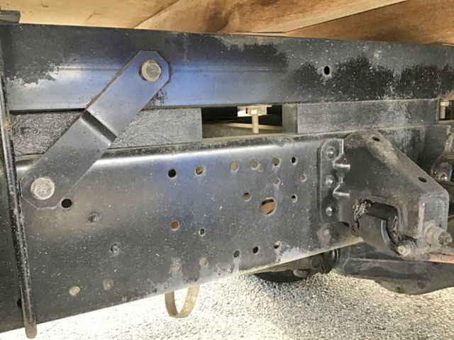 三菱ふそうキャンタークレーン3段小型（2t・3t）[写真12]